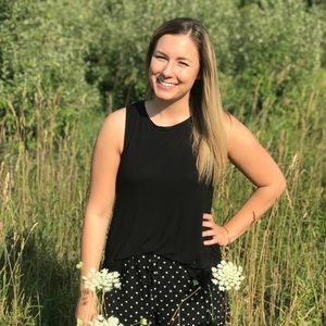 Meet your Posher, Emily